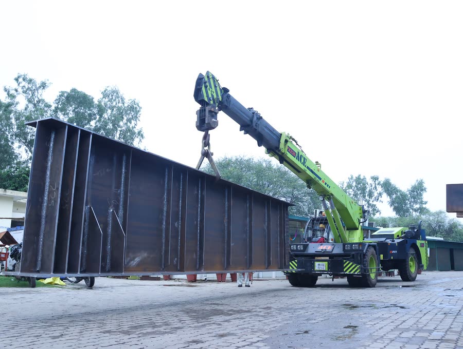 Girder segment lift