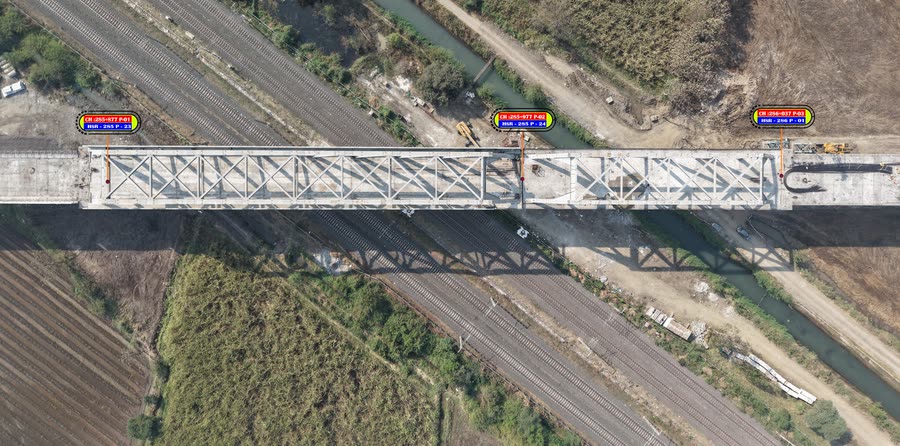 Top-down over the crossing